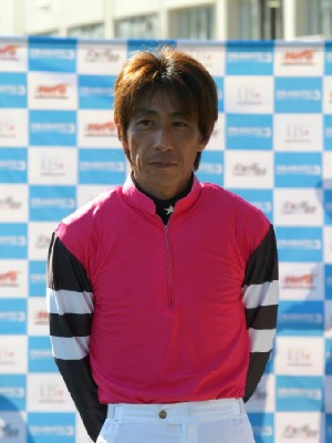 吉田隆二騎手　１