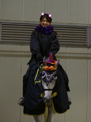 川崎競馬の誘導馬　１０月開催　電飾Ｖｅｒ２