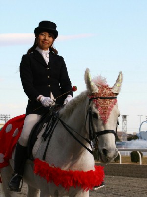 川崎競馬の誘導馬　３月開催　イチゴＶｅｒ　ユーちゃん　３