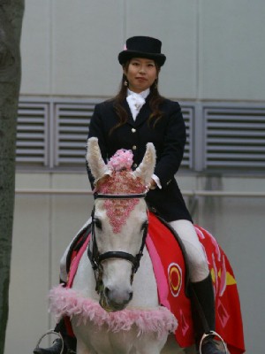 川崎競馬の誘導馬　３月開催　桜＆鯉のぼりＶｅｒ　ユーちゃん　５