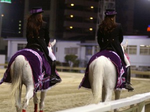 川崎競馬の誘導馬　３月開催　重賞　桜Ｖｅｒ　５