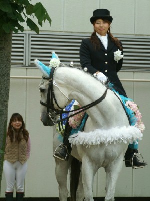 川崎競馬の誘導馬　６月紫陽花Ｖｅｒ　トーチくん２